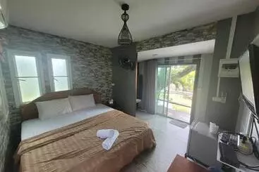 ペンション Sawan Srang Nang Kaew