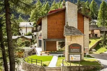 ホテル Albergo Ristorante Cuccini