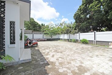 Pansiyon Reddoorz @ Palagan 3