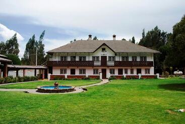 پانسیون Centro Vacacional Huaychulo