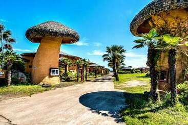 Hotel Jangchun Red Clay Pension