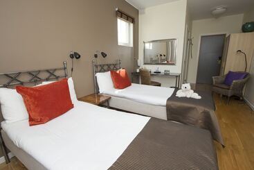 Maude´s Hotel Enskede Stockholm