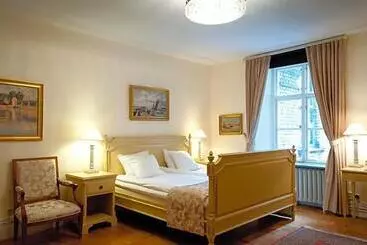 Mayfair Hotel Tunneln