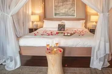 Hôtel Nibela Lake Lodge By Dream Resorts