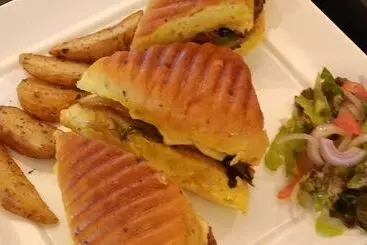 Отель The Mirador Andheri East