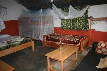 ペンション Amasiko Homestay Lake Bunyonyi