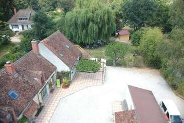 ベッドアンドブレックファースト Maison Cerviña