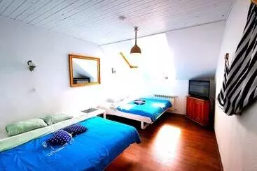 هتل Meridian Apartments