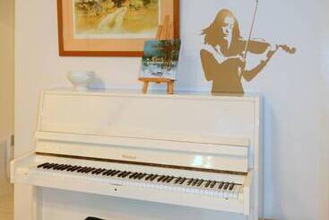 بنسيون Domaine De La Mésange