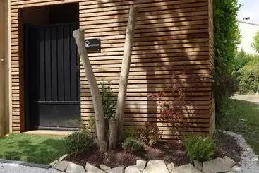 Aamiaismajoitus (B&B) Urbanhouse Cocoon Studio