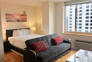 هتل آپارتمان Skyview Luxury Suites New York City