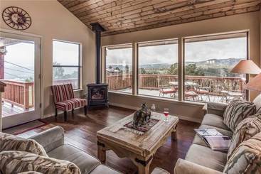 کلبه 2 Spirit Lodge Two Bedroom Cabin With Hot Tub