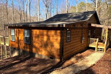 Сельский дом Treetops Retreat