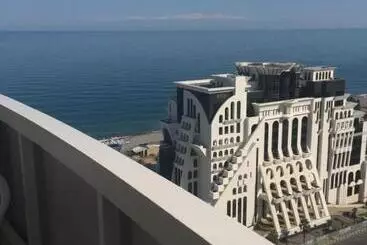 هتل آپارتمان Orbi Residence Design Studio