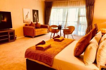 Pensió 27a On Angus