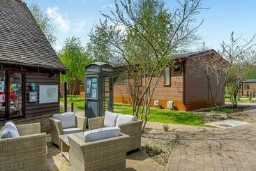 منتجع Canterbury Reach Lodge Retreat