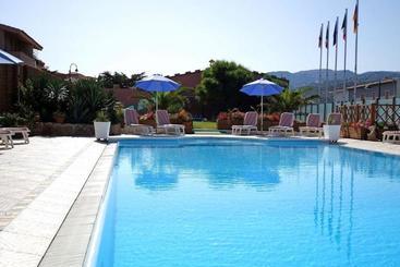 בית מלון כפרי Corallo