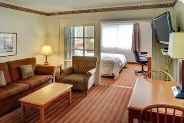 Hotel Lakeview Inns & Suites Brandon