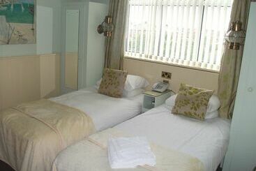 酒店 The New Staincliffe