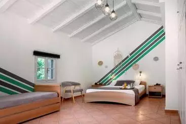 ホテル The Grove Seaside