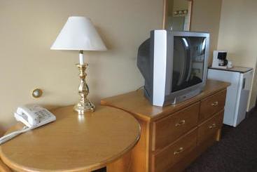 מוטל Super 8 Penticton BC