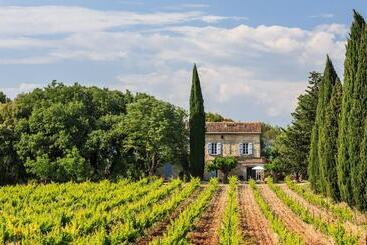 צימר Château Saint Esprit