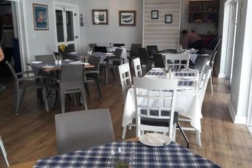 Aparthotel Traders Hotel & Restaurant