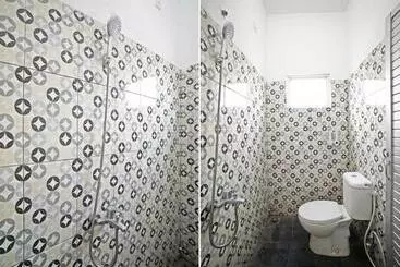 Pensiune Gurusinga Guesthouse Redpartner