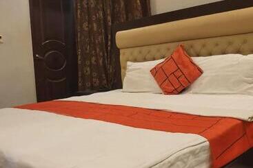 هاستل Goho Rooms Badar