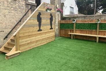 민박 Lord Kitcheners Guest House