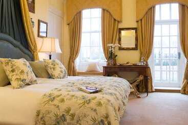 酒店 Champneys Henlow