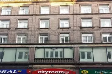 酒店 Cityroomz Edinburgh