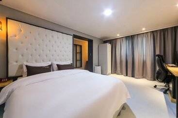 Hotel Yangsan Bukdong The Bams