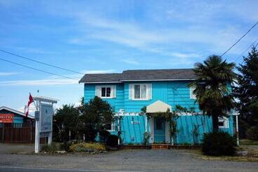 Lighthouse Motel