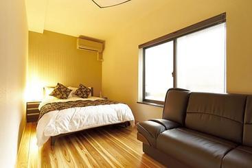 Отель Koto No Besso Kyomachiya Nishijin