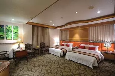 Wenpin Hotel   Pier 2