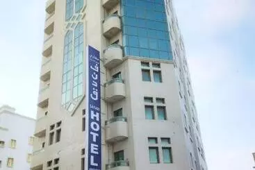 Safari Hotel Apartments