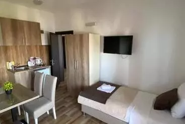 Majatalo Apartments Nikičić