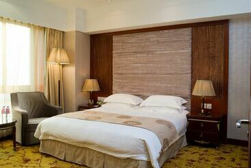 Wenzhou Guomao Grand Hotel