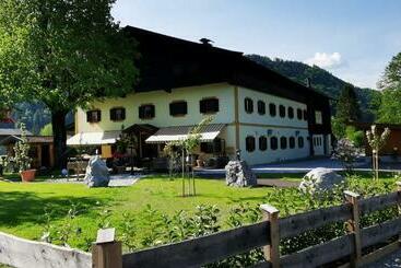 旅馆 Pension Hohenkendl