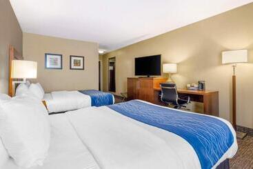 فندق Comfort Inn & Suites Christiansburg I 81