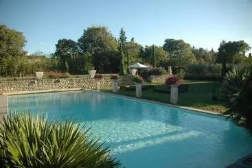 Hotel Mas Des Carassins