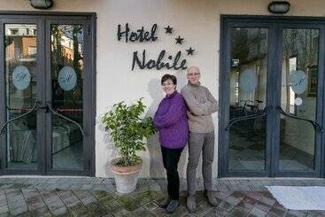 ホテル Nobile