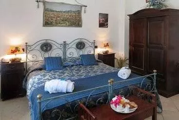 فندق Villa Sant Uberto Country Inn
