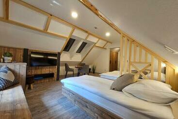 پانسیون Pr Anzl