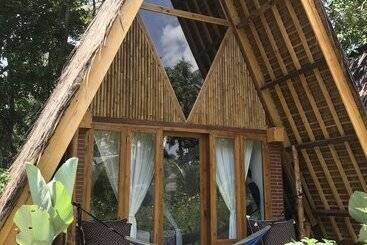 Bed & Breakfast Lagoona Beach Bungalows   Eco Bungalows Batukaras