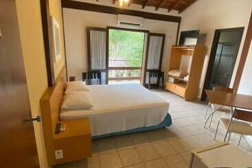 Bed & Breakfast Pousada Samburá