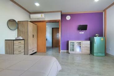 فندق Namadee House