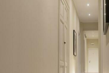 پانسیون Suites 44   Guesthouse