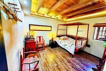 Пансион Tulou Fuyulou Changdi Inn